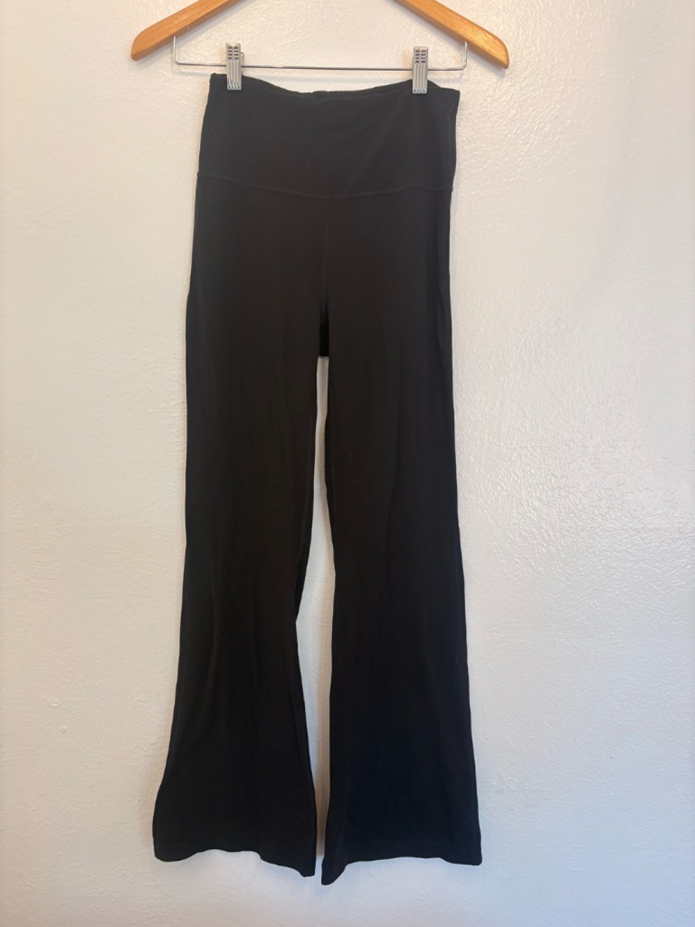 Lululemon Align Flared Leggings Black Euro Summer Sz Small - Picture 2 of 4